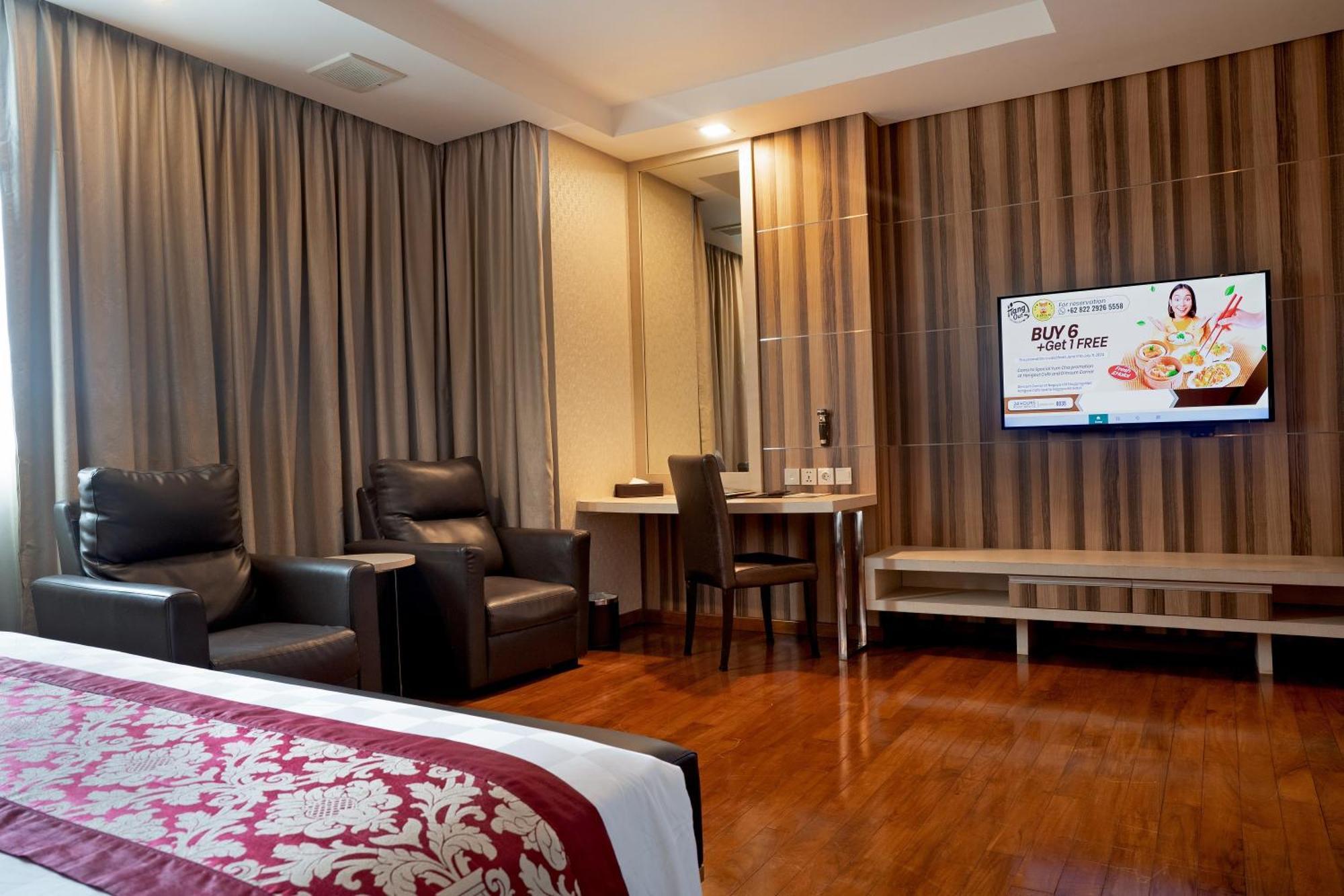 Nagoya Hill Hotel Batam Exterior foto