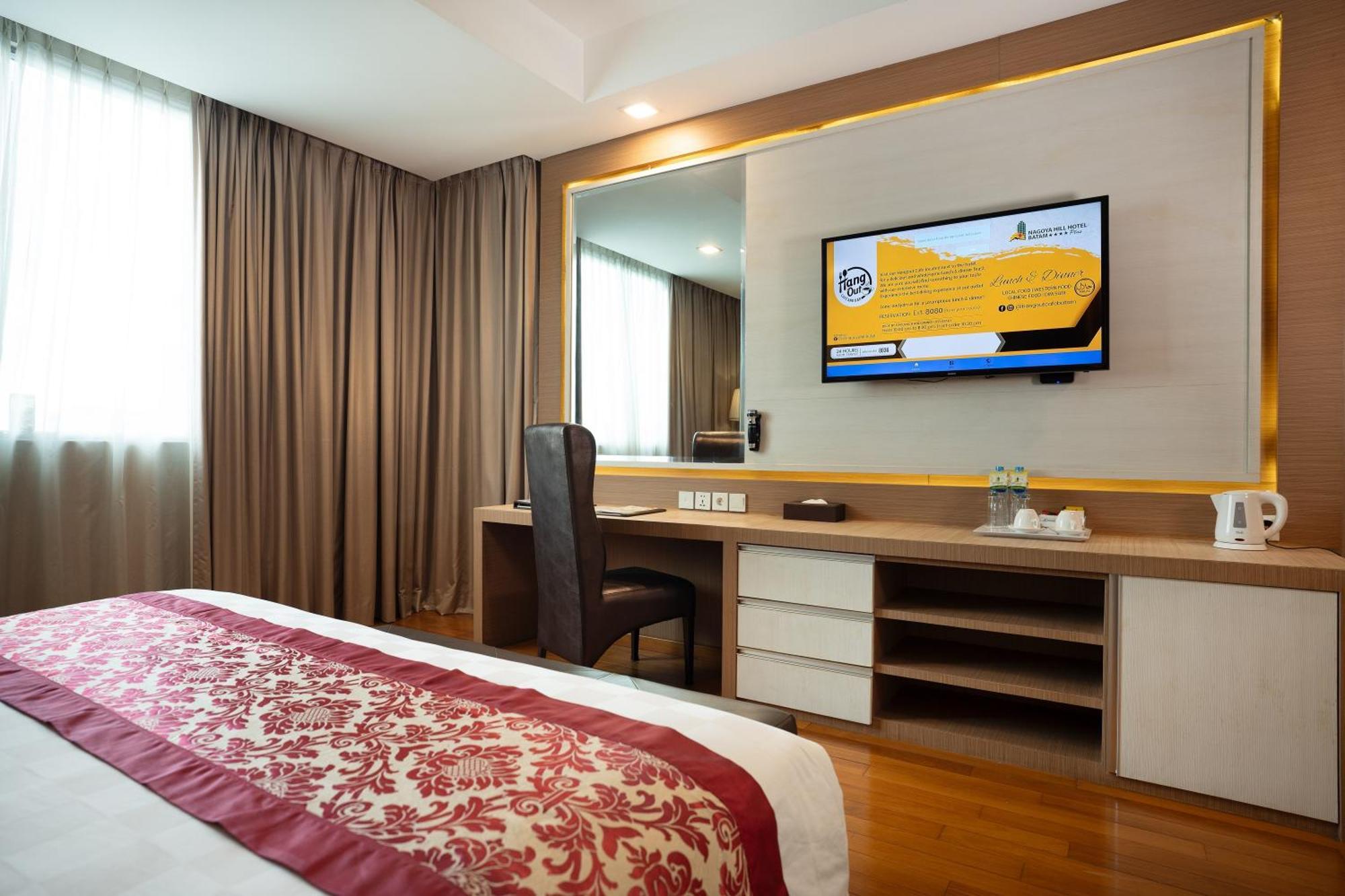 Nagoya Hill Hotel Batam Exterior foto